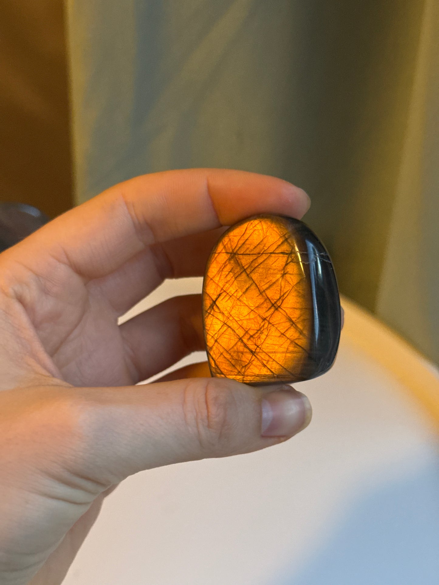 Labradorit freiform ~ H20