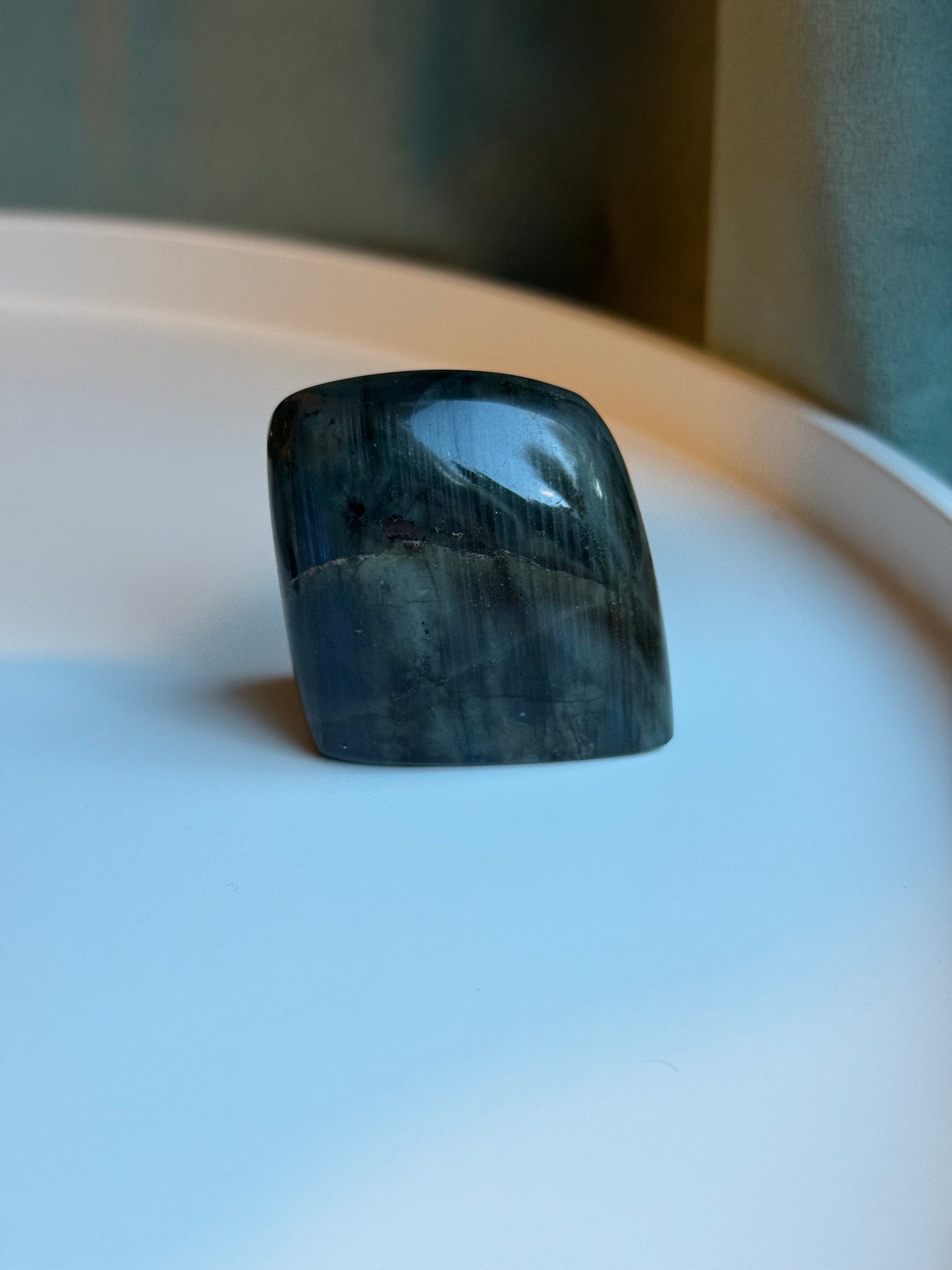 Labradorit freiform ~ H24