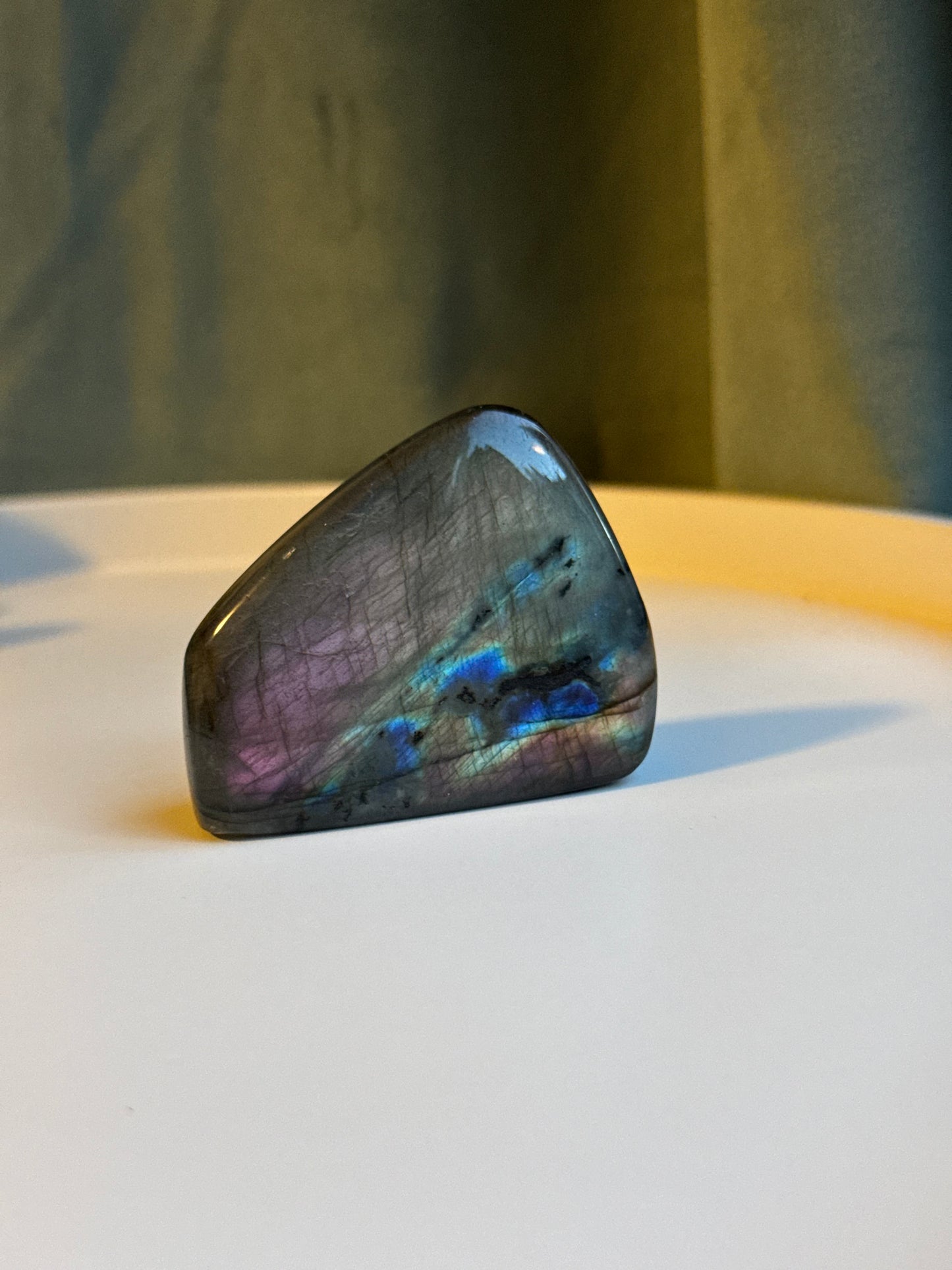 Labradorit freiform ~ H25