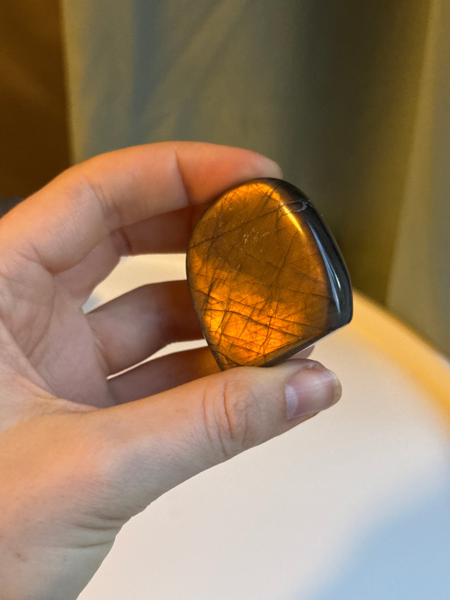 Labradorit freiform ~ H20