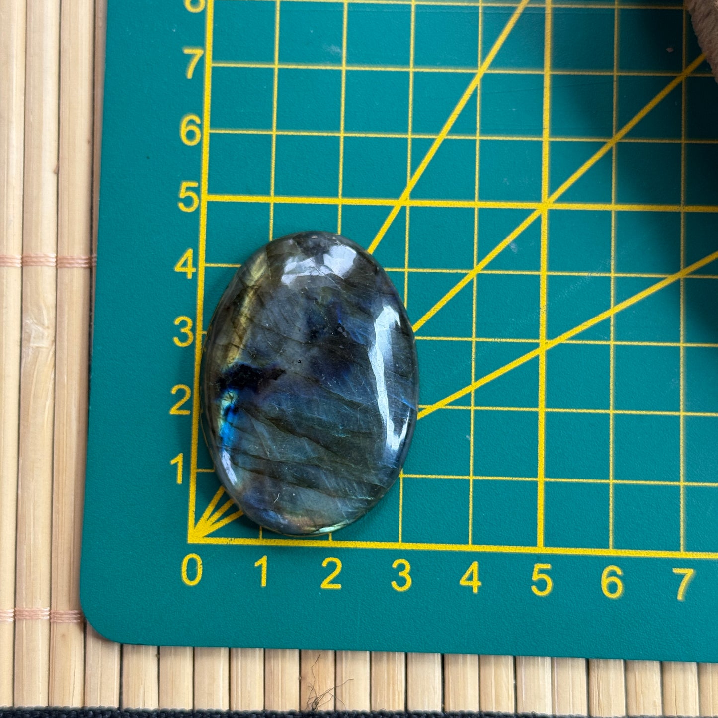 Labradorit Cabochon ~ 13FA