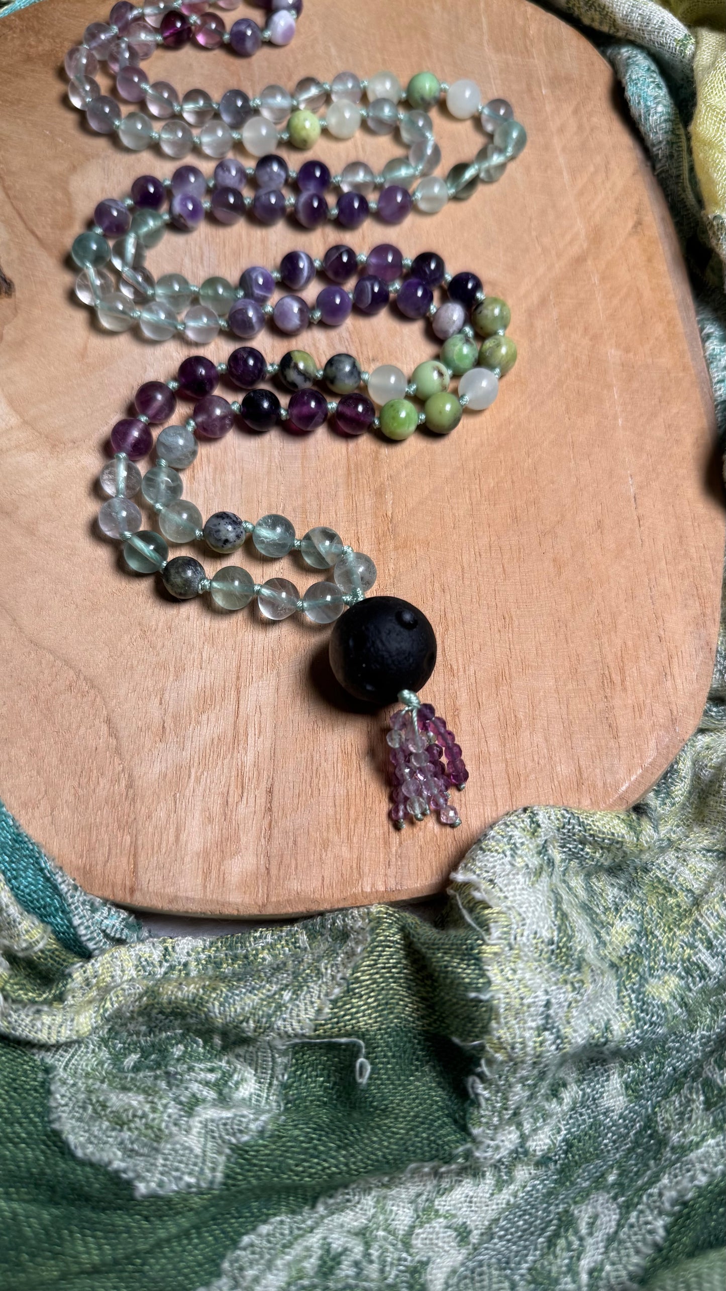 Sanfte Klarheit Mala Kette 108 Perlen