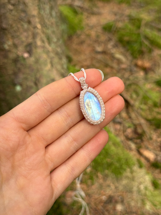 Weißer Labradorit kette ~ 35x