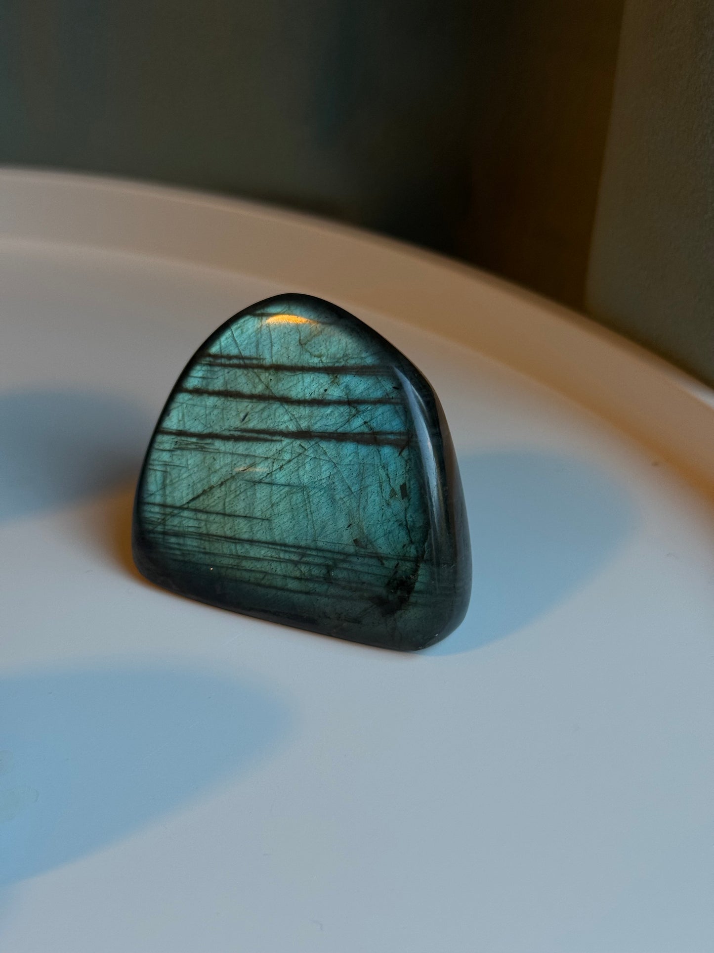 Labradorit freiform ~ h27