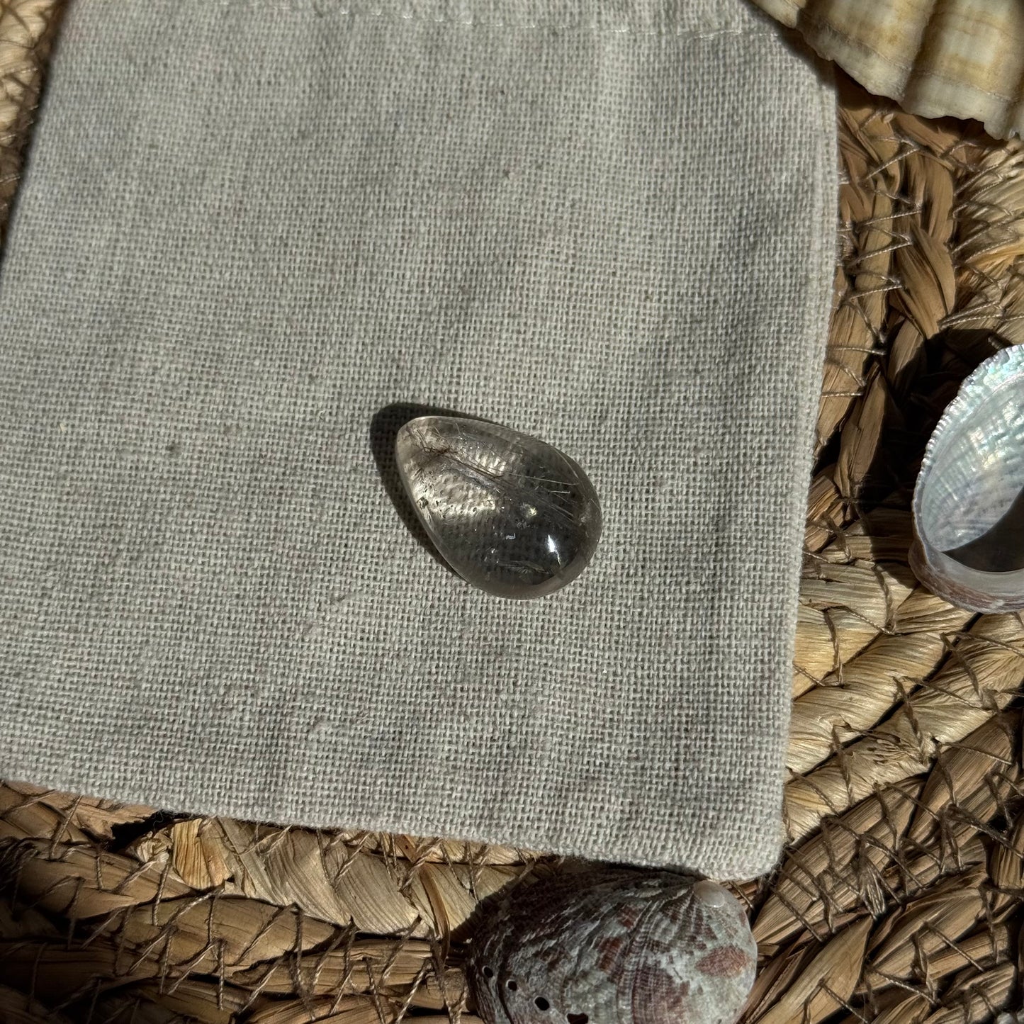 Turmalin Quarz Cabochon ~ F10