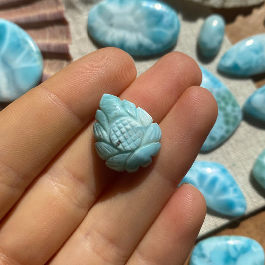 Larimar Schnitzerei Cabochon ~ 21LP