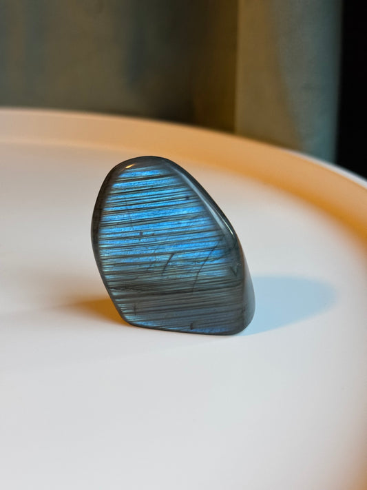 Labradorit freiform ~ G20