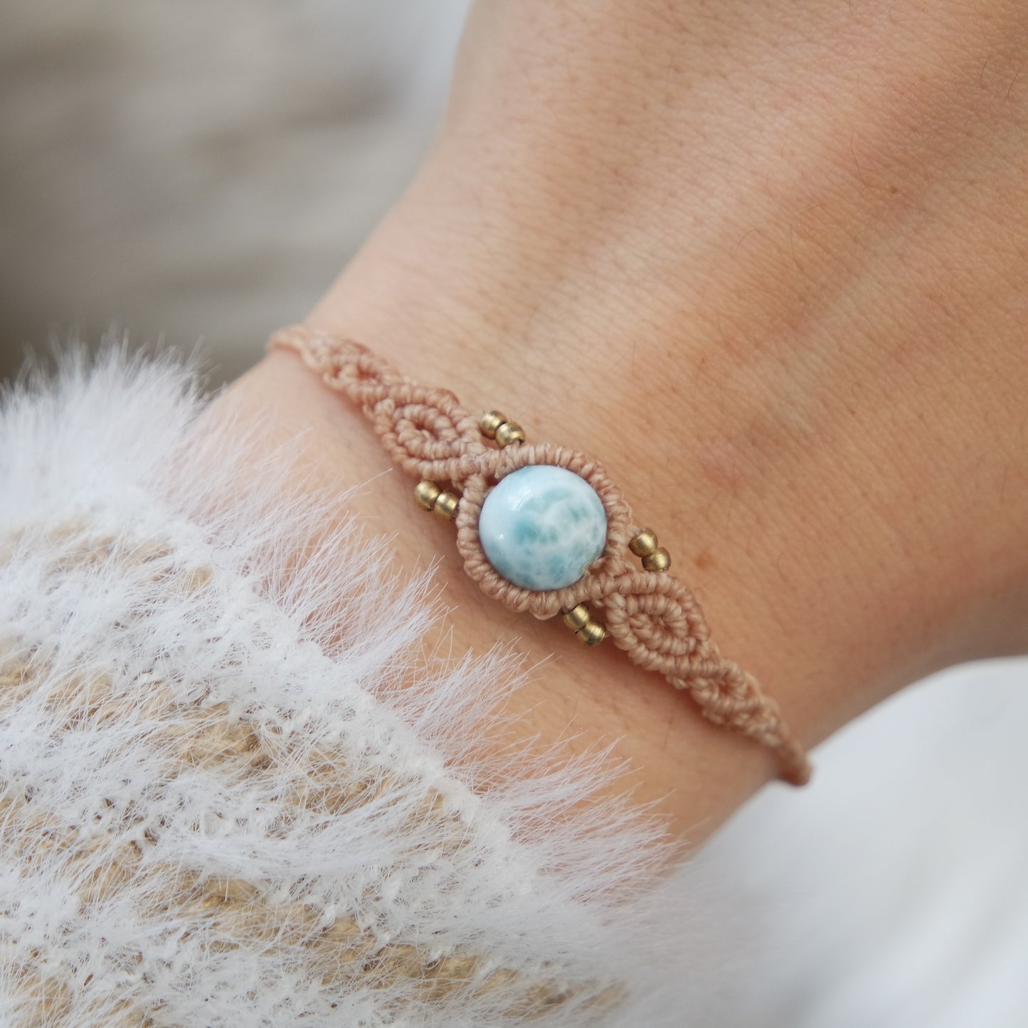 9mm Larimar Makramee Armband