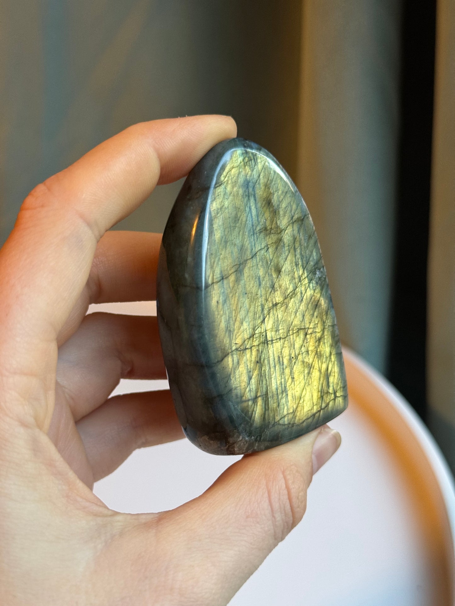 Labradorit freiform ~ G33