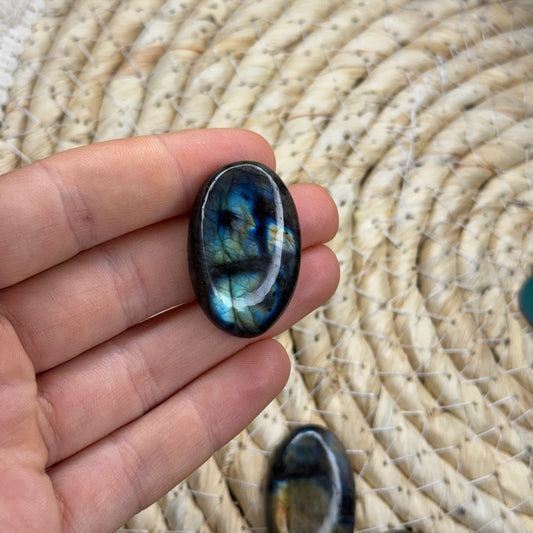 Labradorit Cabochon ~ 7FD