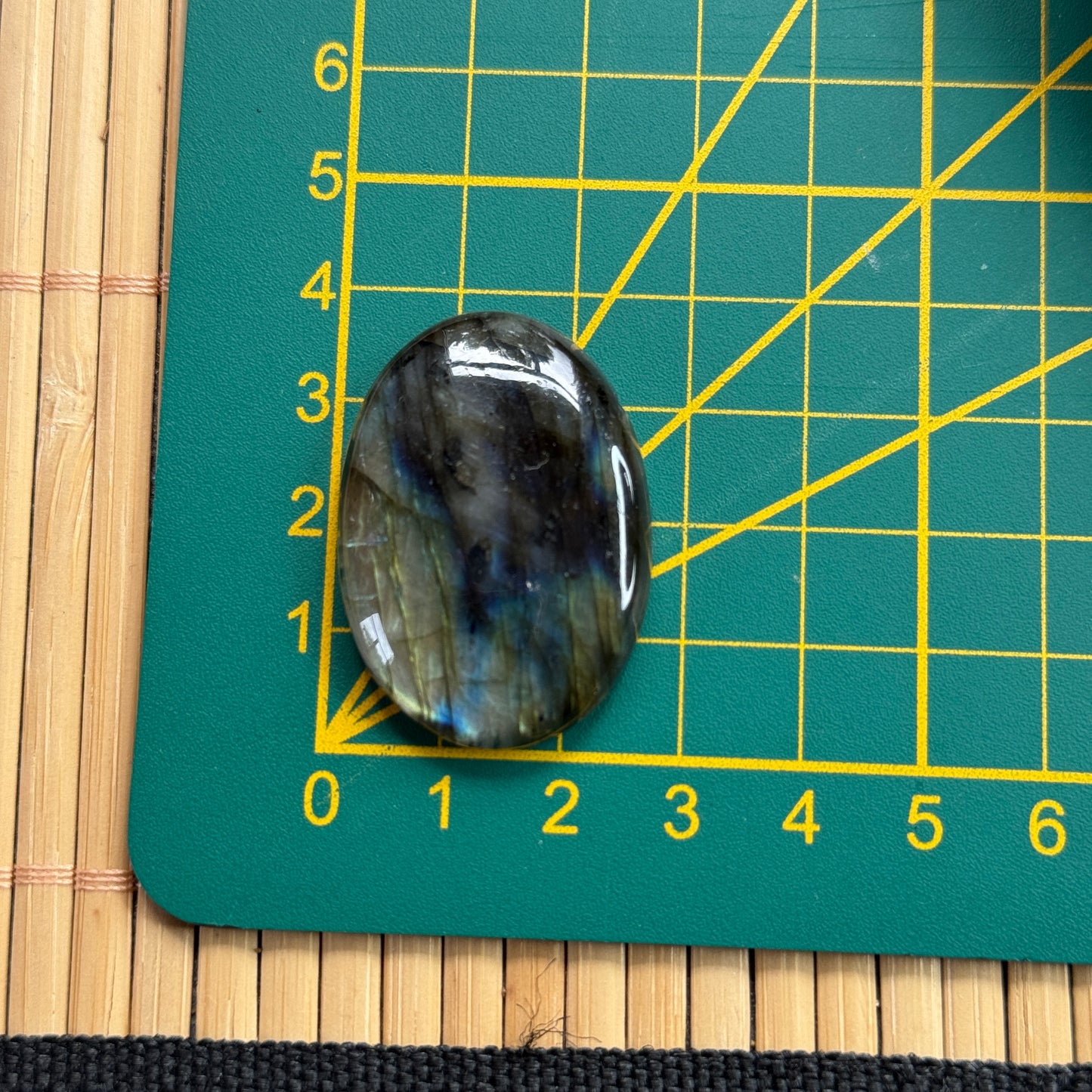 Labradorit Cabochon ~ 9FJ