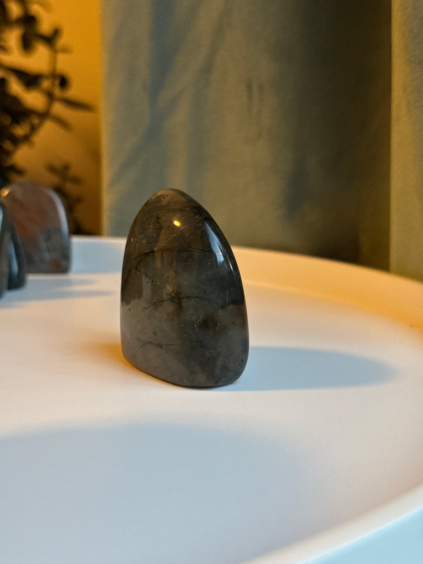 Labradorit freiform ~ H33