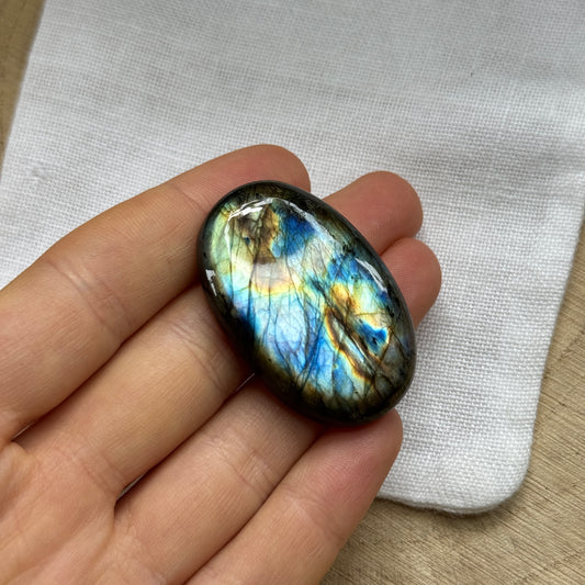 Labradorit Cabochon ~ 12FA