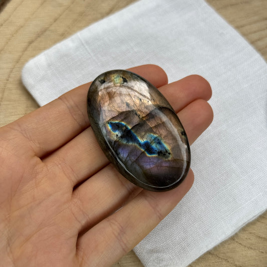 Labradorit Cabochon ~ 18FA