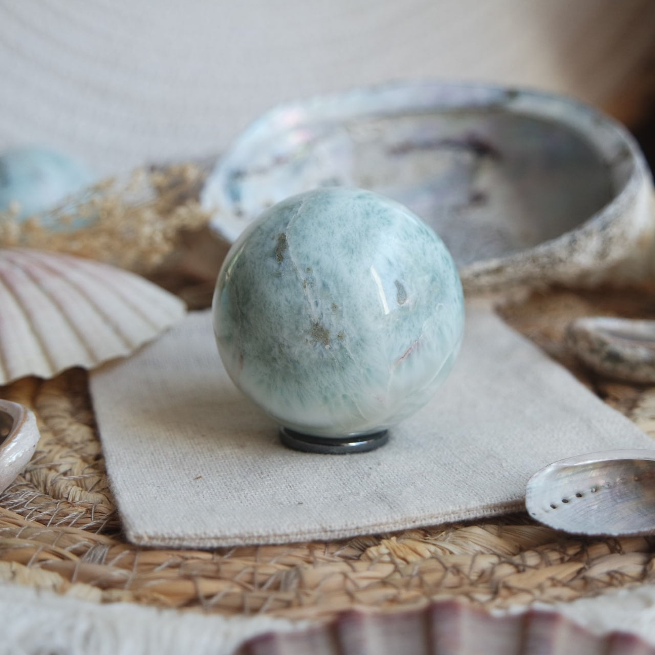 Larimar Kugel ~ VN485