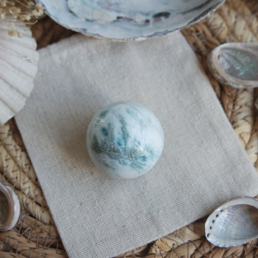 Larimar Kugel ~ Vj222