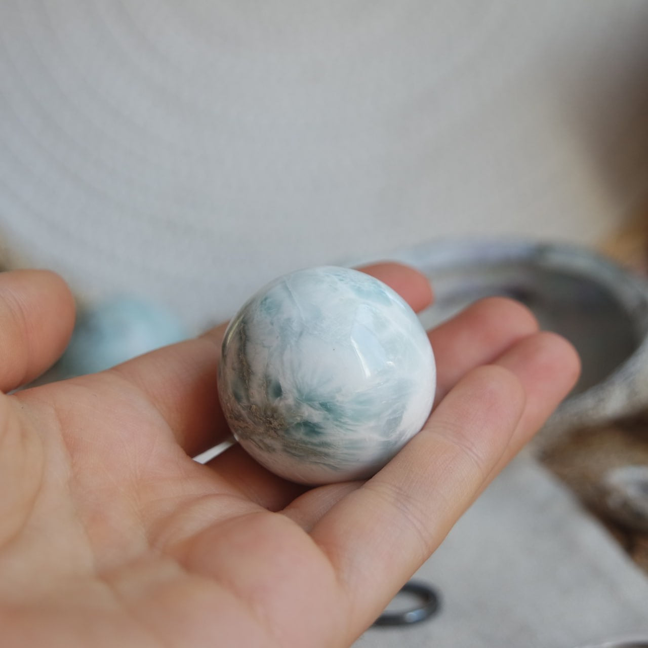 Larimar Kugel ~ Vj222