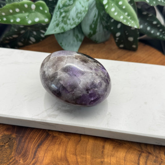 Amethyst Handstein ~ 25iN