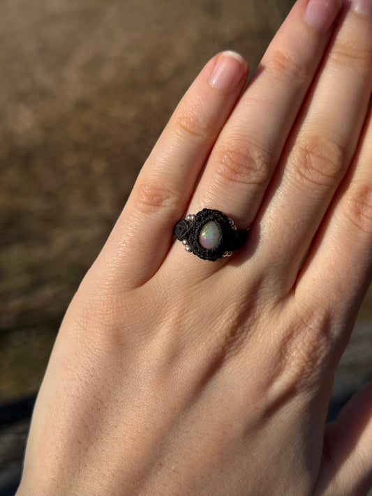 Geräucherter Opal Makramee Ring 56 ~ LUREYA