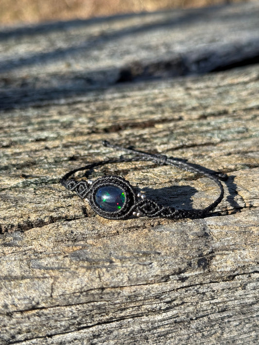 Geräucherter Opal Makramee Armband ~ ALIRA