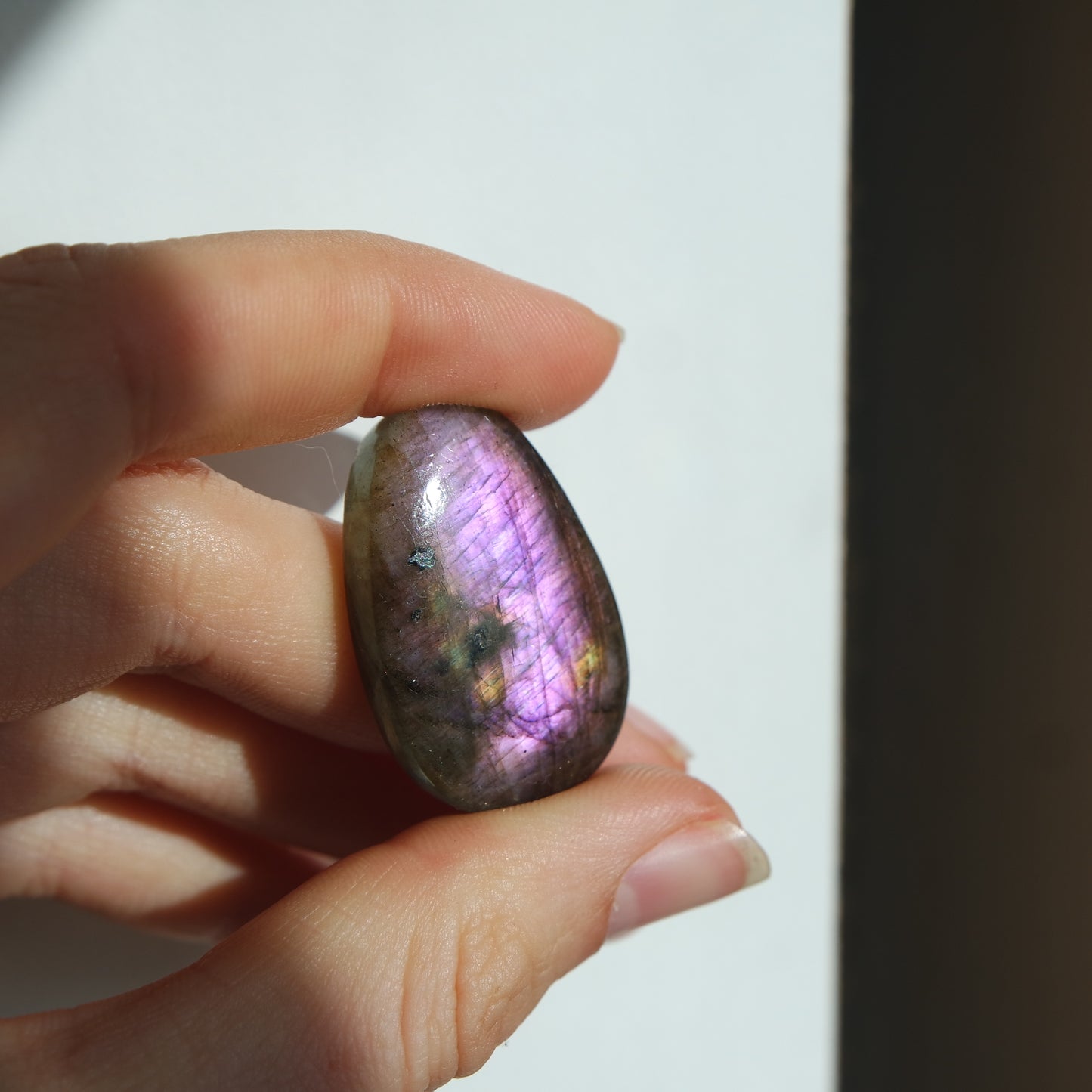 Lila Labradorit Cabochon ~ 21XA