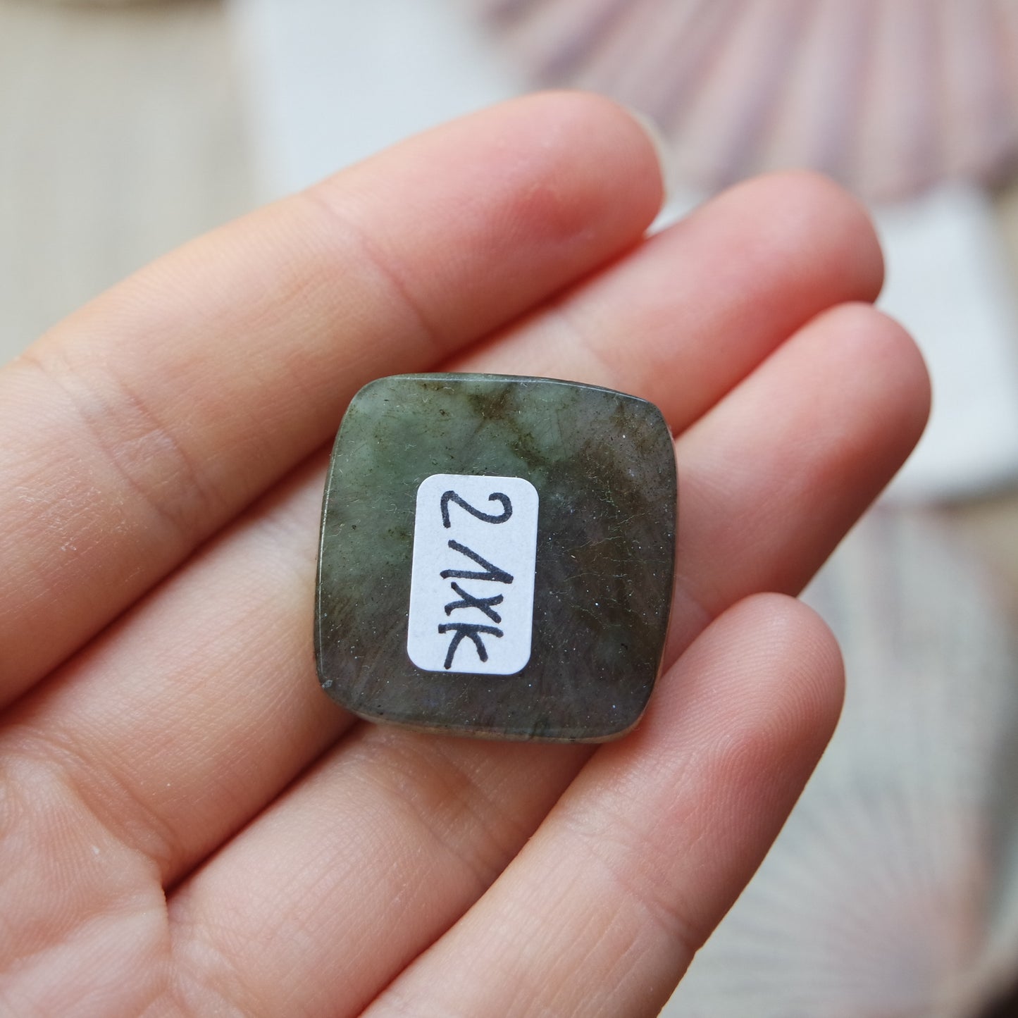 Lila Labradorit Cabochon ~ 21XK