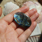 Labradorit Cabochon ~ 42Xi