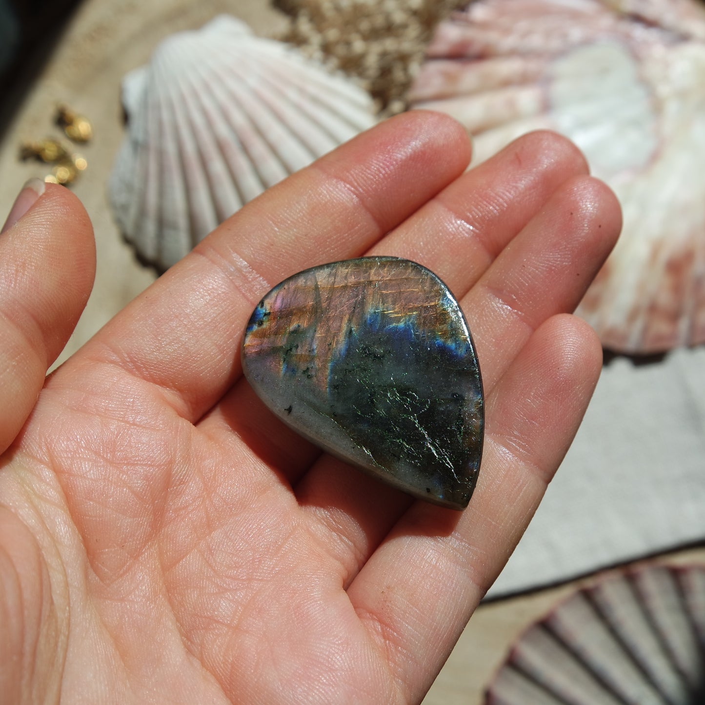 Labradorit Cabochon ~ 42XN