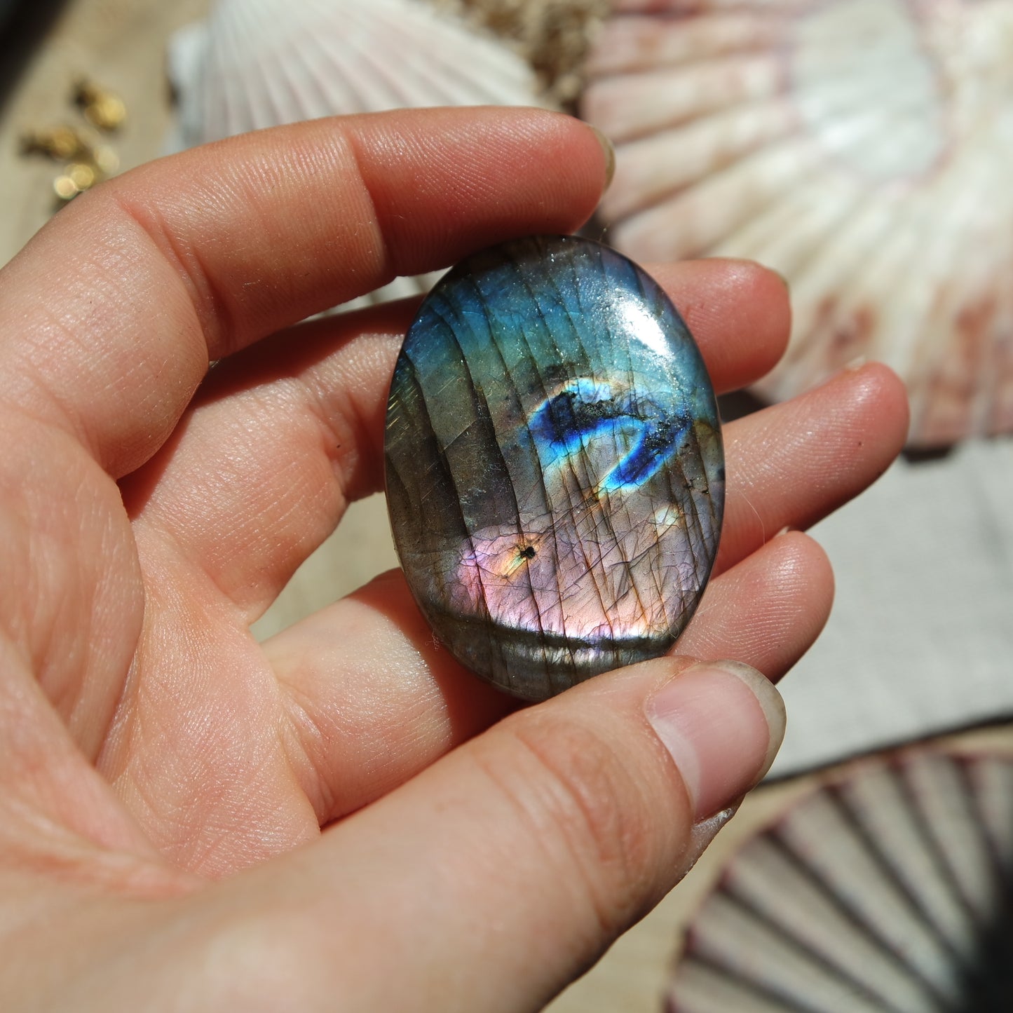 Labradorit Cabochon ~ 42XO