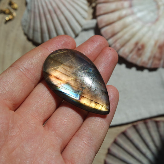 Labradorit Cabochon ~ 42XP