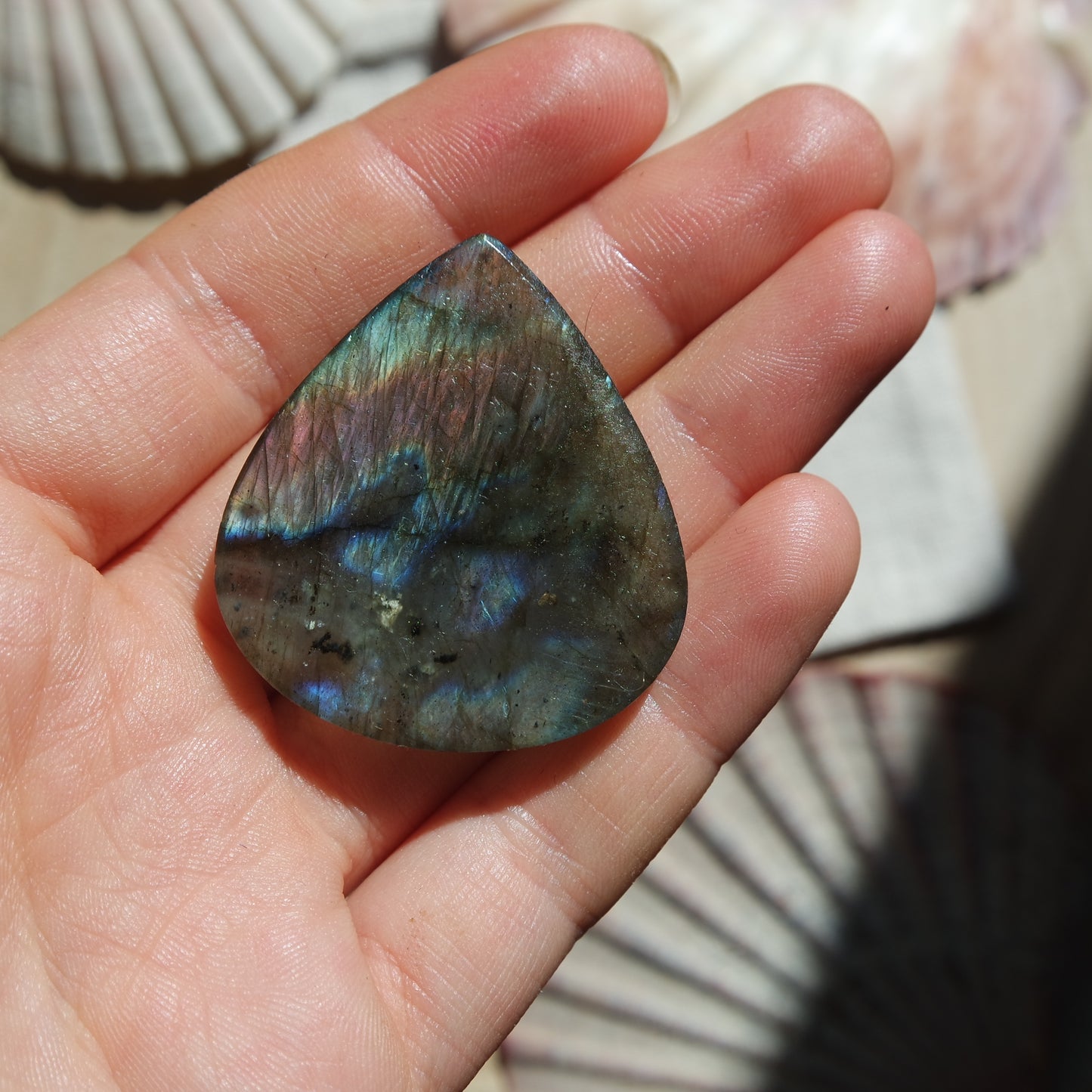 Labradorit Cabochon ~ 42XS