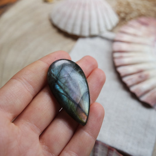 Labradorit Cabochon ~ 29YM