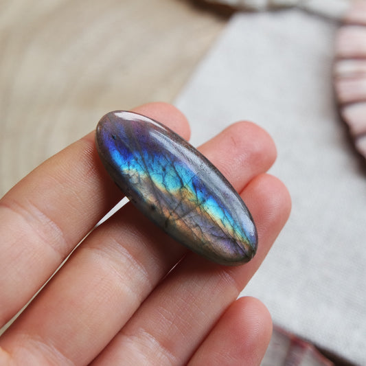 Labradorit Cabochon ~ 18YL