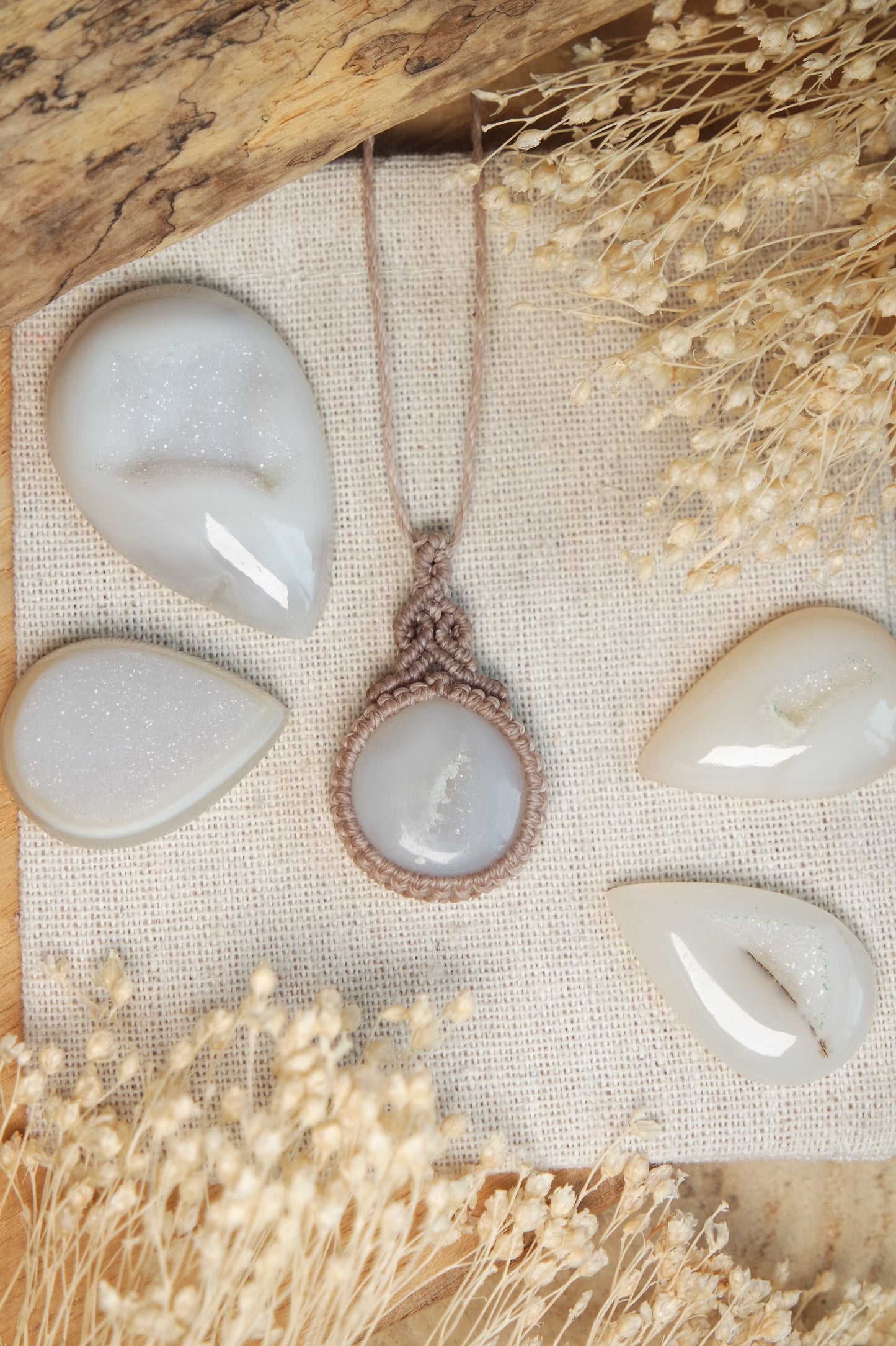 Achat Makramee Kette ~ Eis