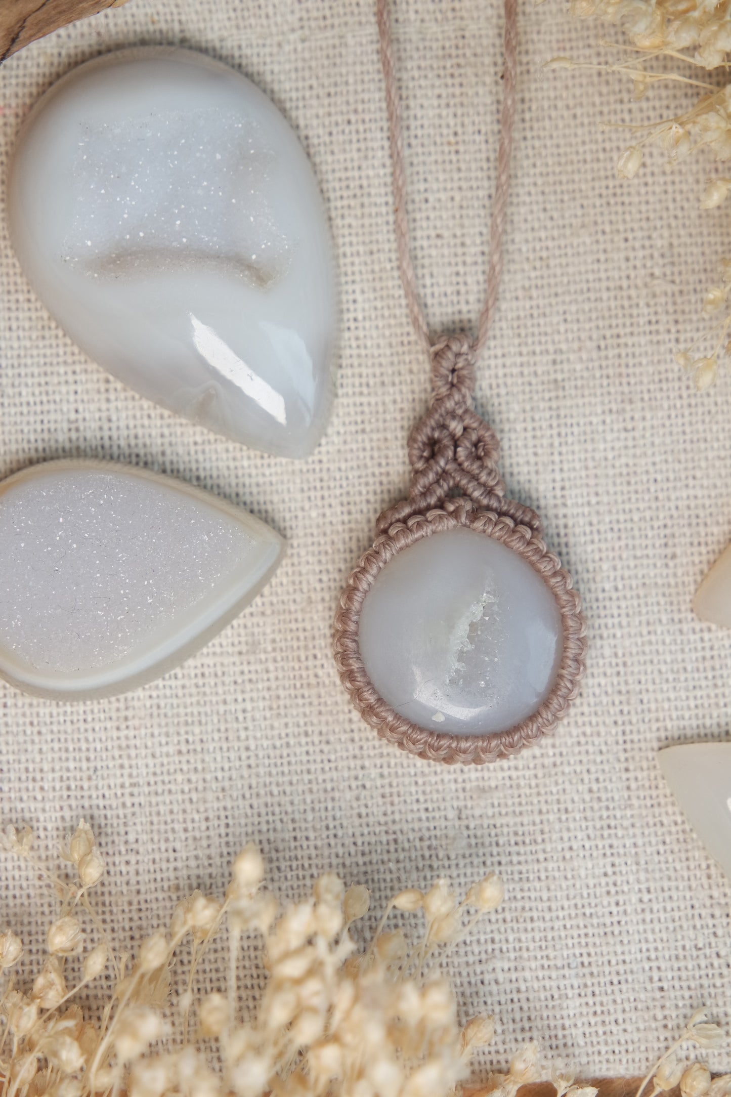 Achat Makramee Kette ~ Eis