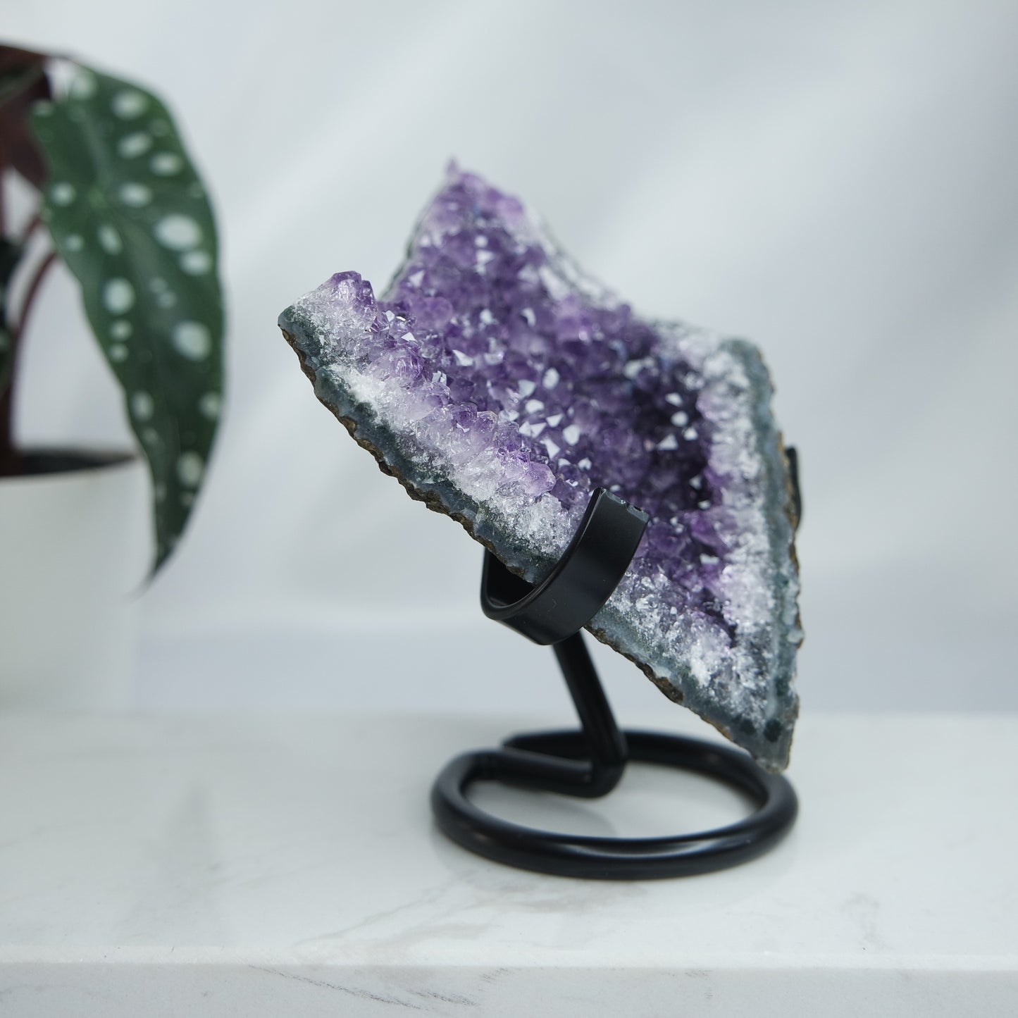 Amethyst Stück mit ständer ~ 23DB