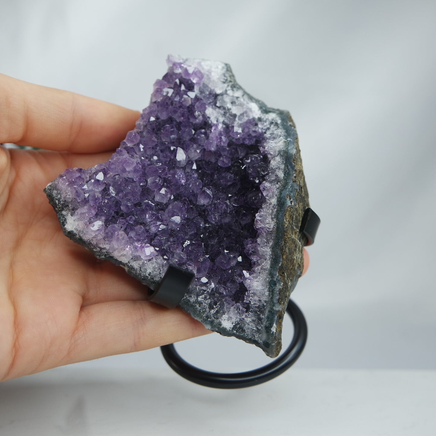 Amethyst Stück mit ständer ~ 23DB