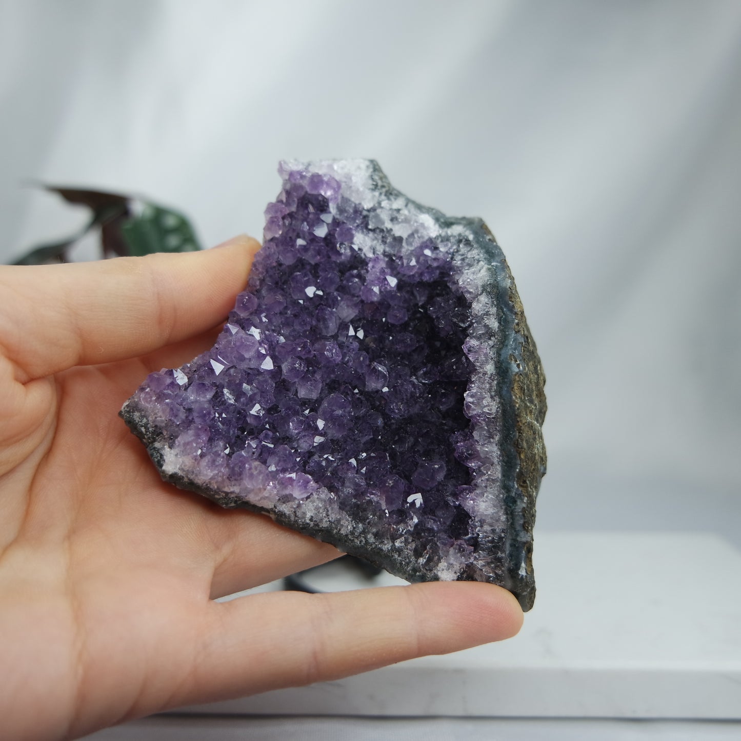 Amethyst Stück mit ständer ~ 23DB