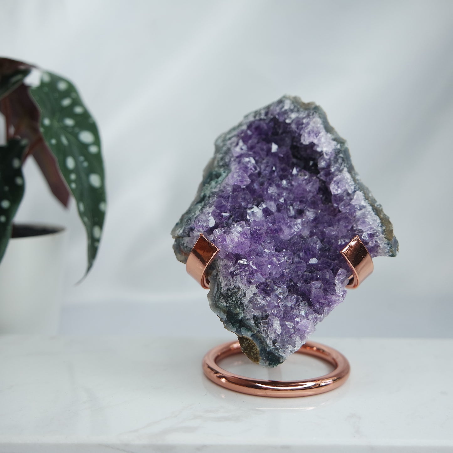 Amethyst Stück mit Ständer ~ 24DA