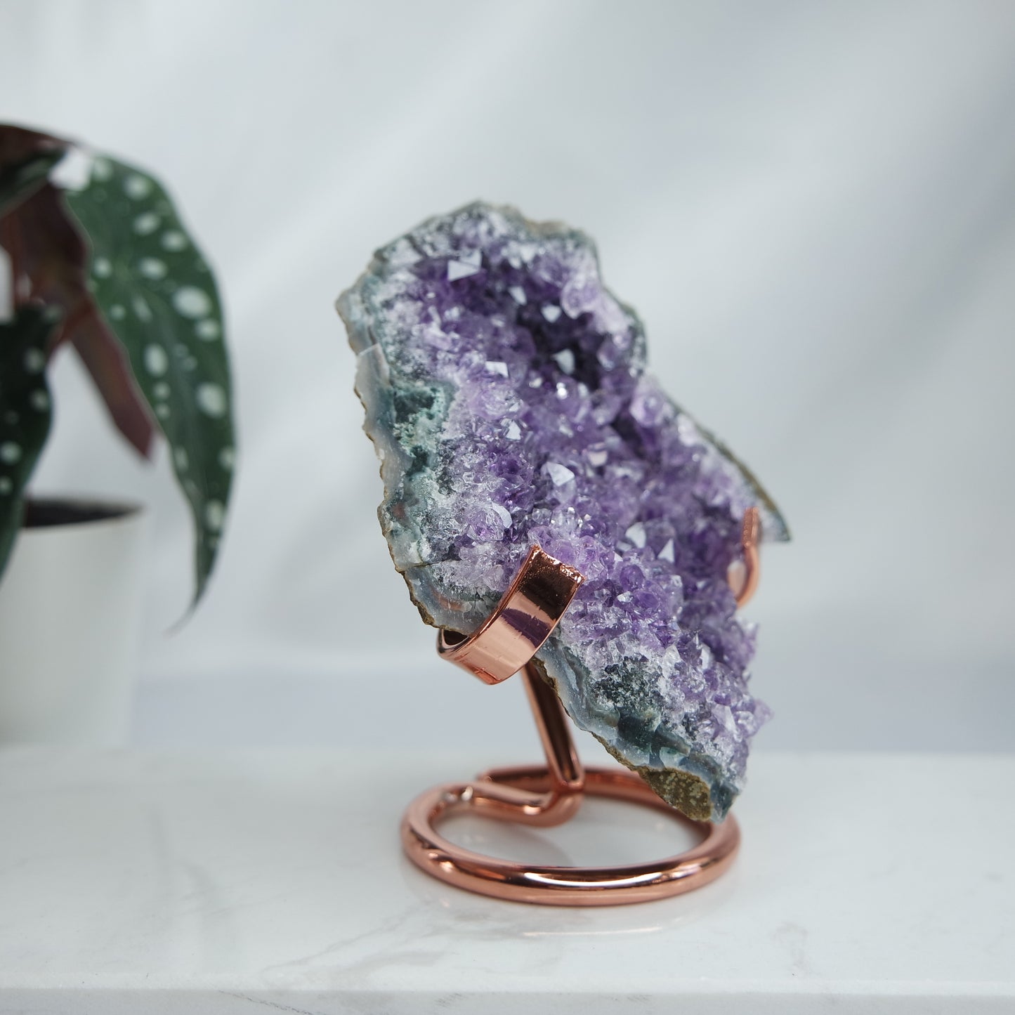 Amethyst Stück mit Ständer ~ 24DA