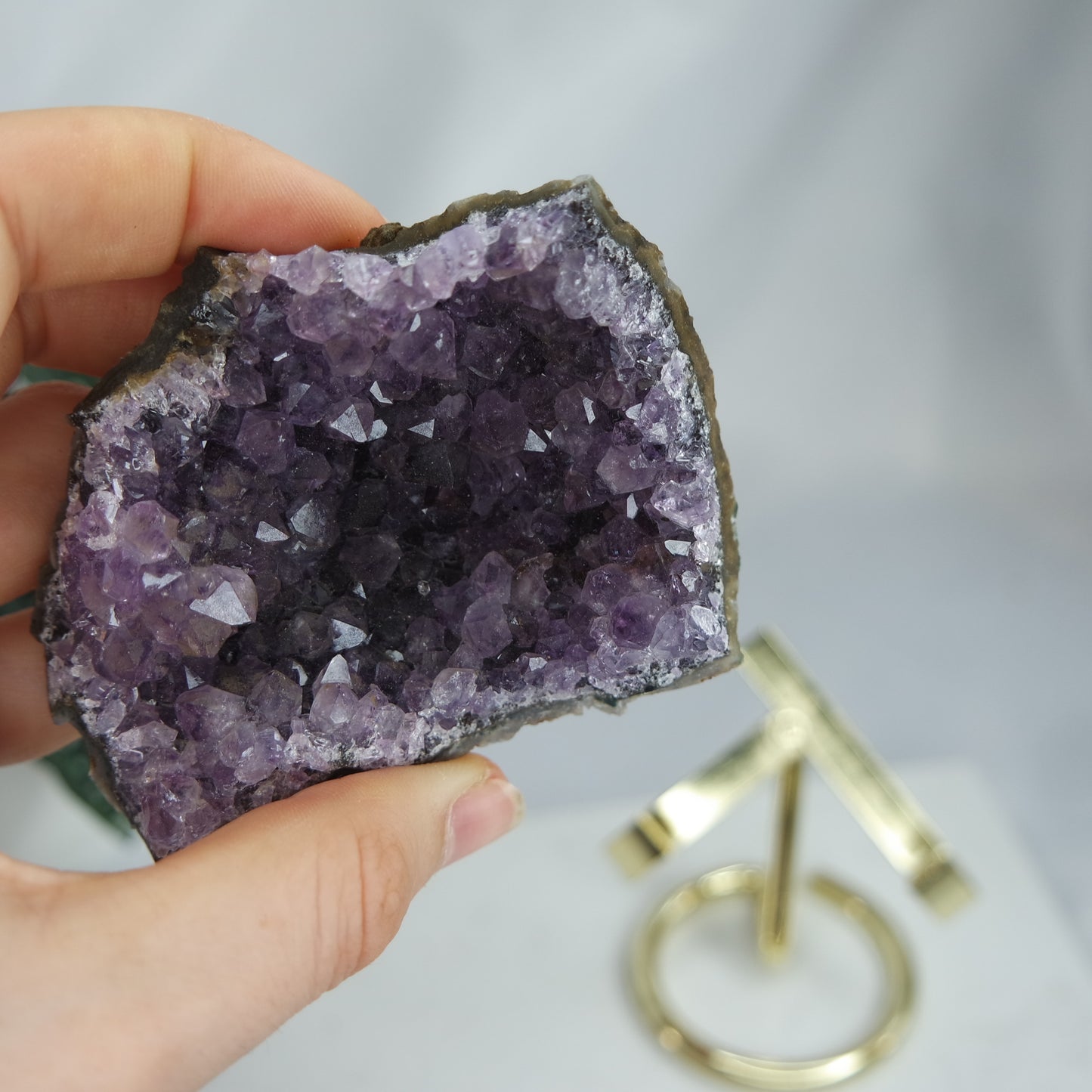 Amethyst Stück mit Ständer ~ 22DB