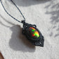 Makramee Kette „Flammenlicht“ mit geräuchertem Opal