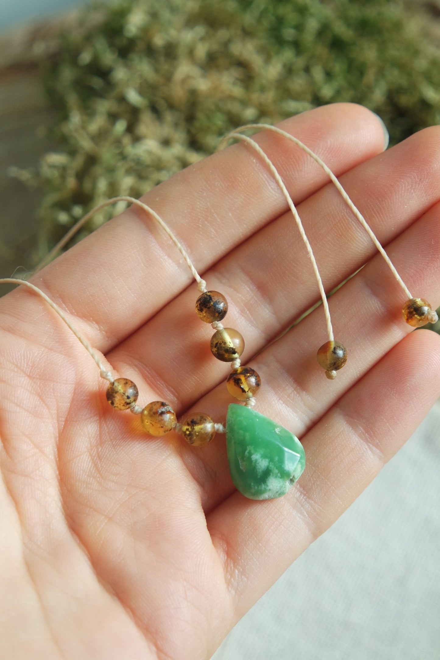 Edelstein Schmuck für Freude und Ausgeglichenheit