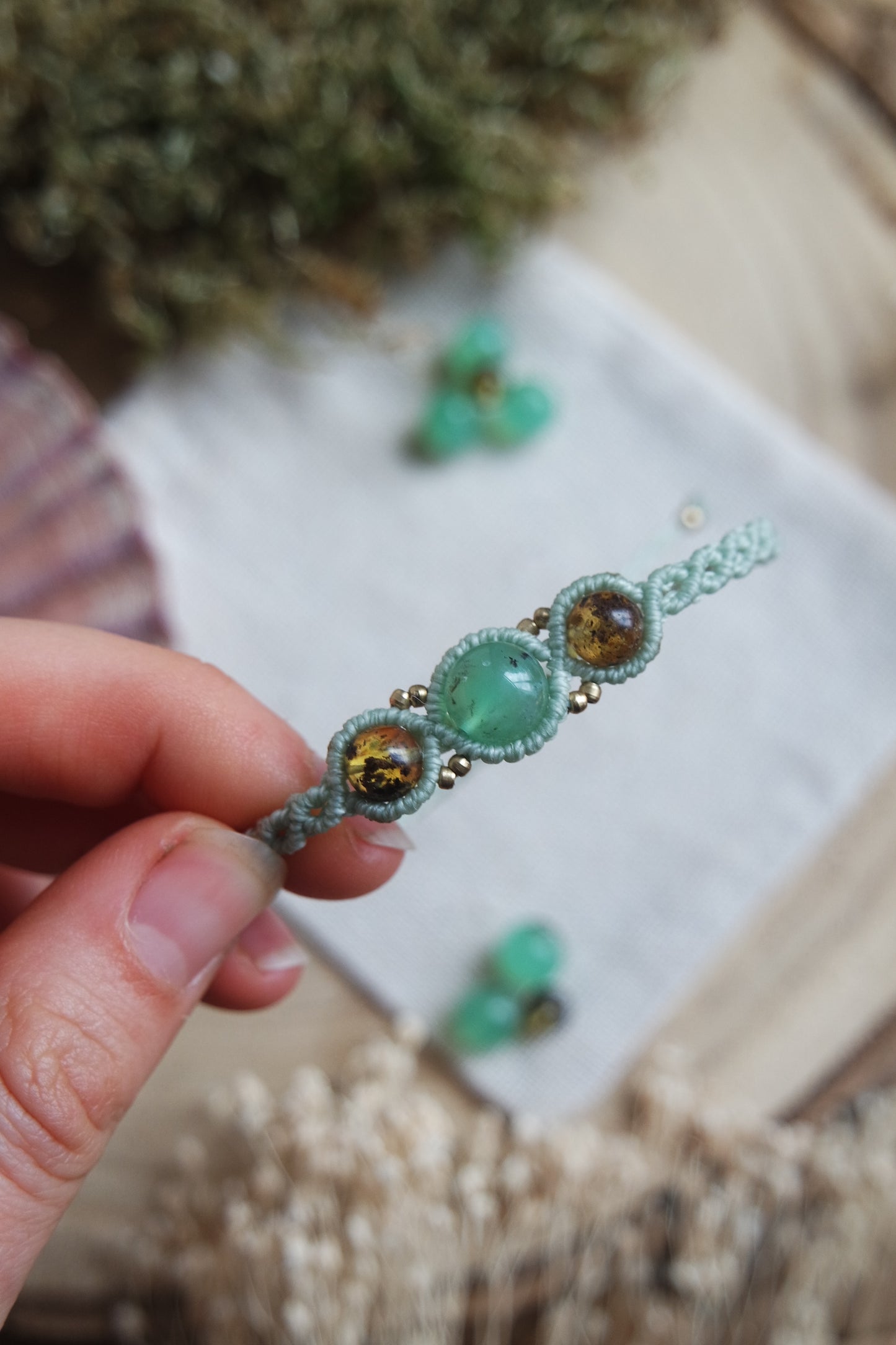 Crysopras & Bernstein Makramee Armand ~ GOLDWALD