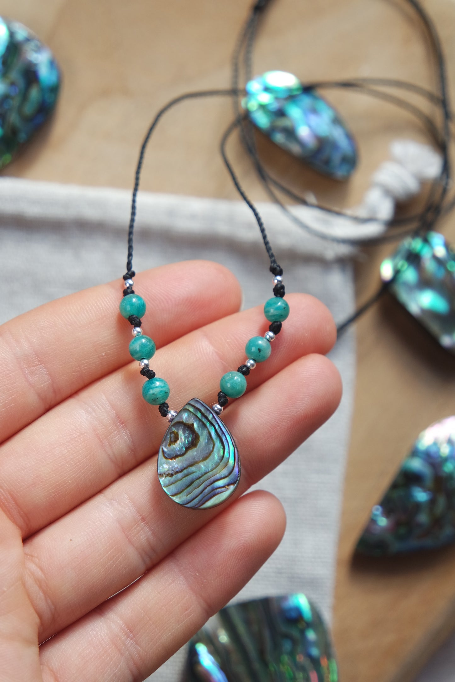 Abalone & Amazonit Makramee Kette