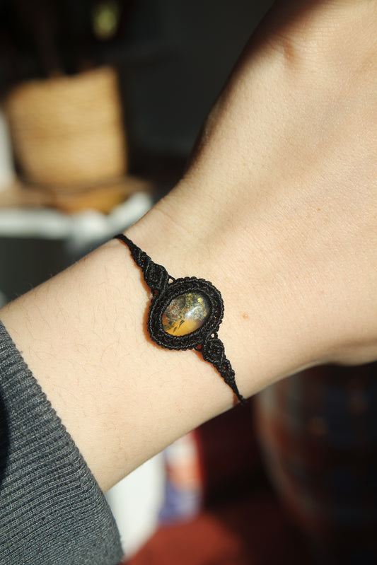 Bernstein Makramee Armband ~   LUNAIRA