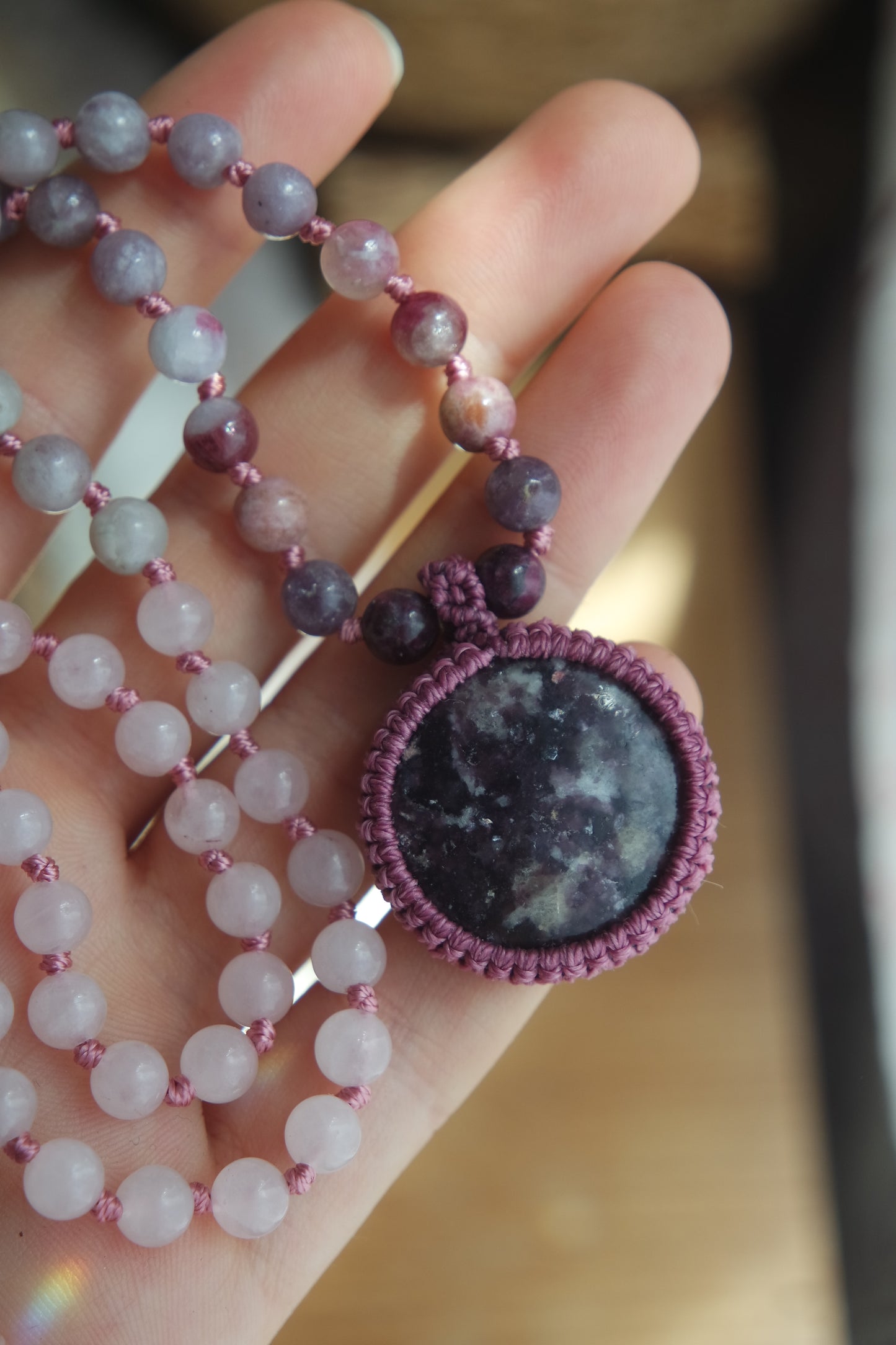 Mala Kette 108 Perlen ~ Rosenquarz, Amethyst, Lepidolith & Pink Turmalin