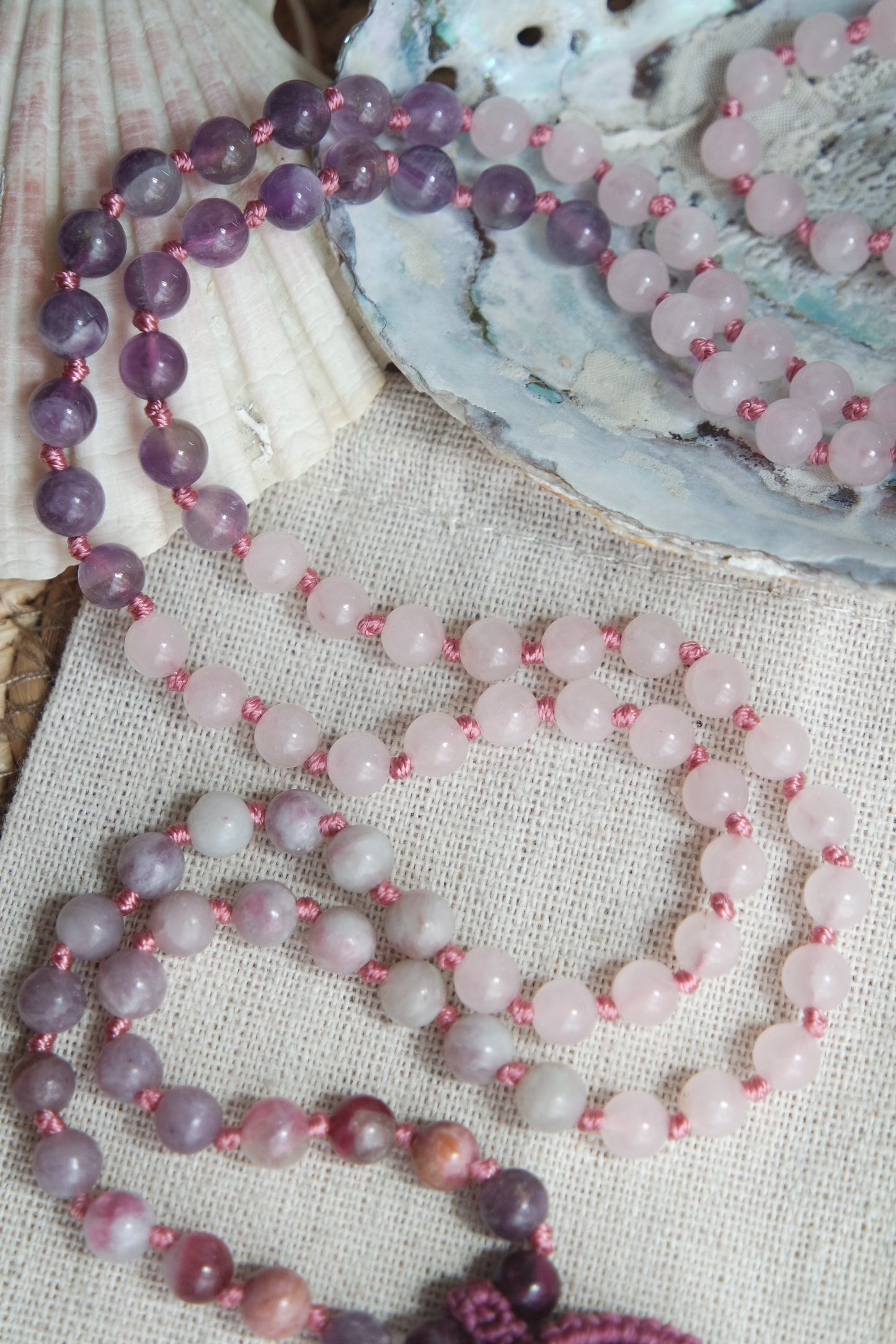 Mala Kette 108 Perlen ~ Rosenquarz, Amethyst, Lepidolith & Pink Turmalin