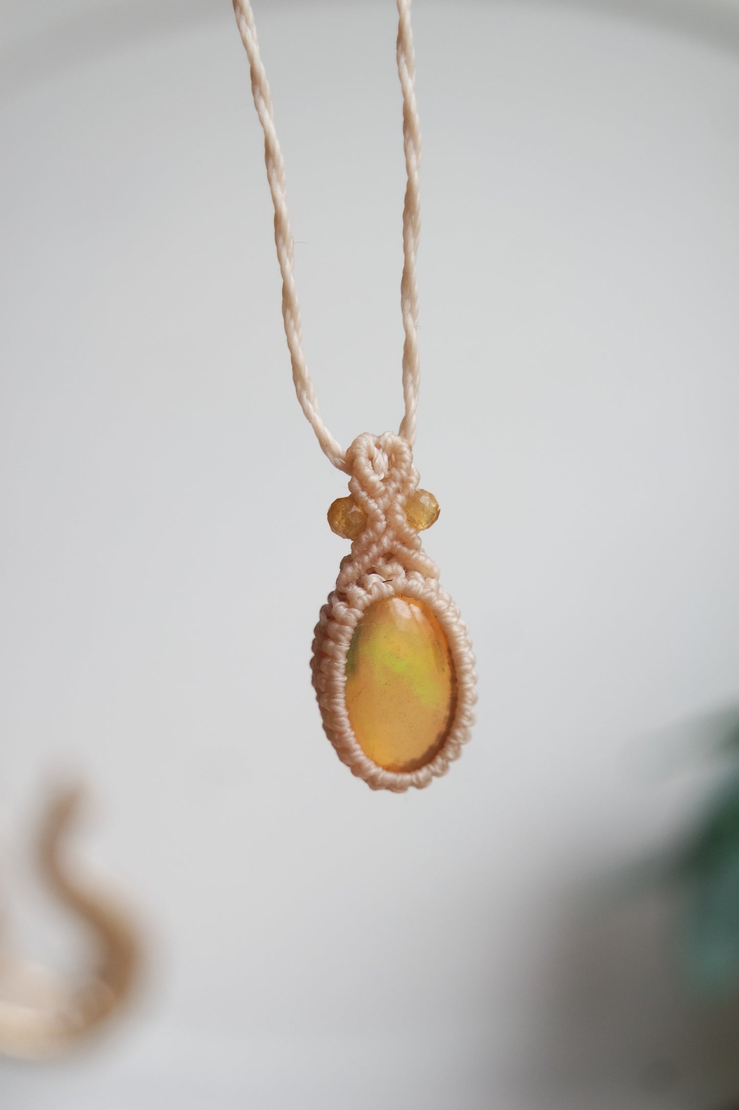 Geräucherter Opal Makramee Kette ~ lichtfunke