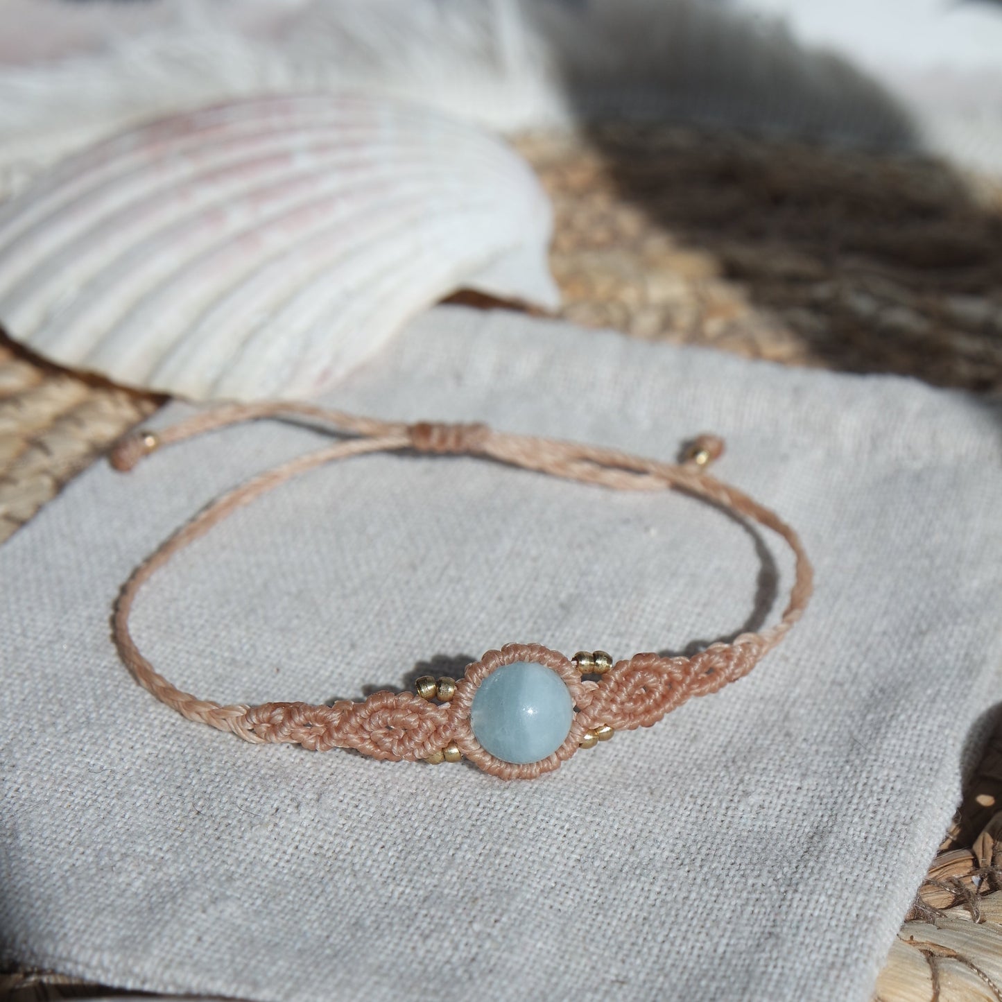 Aquamarin Makramee Armband